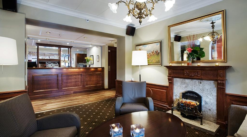 Home Hotel Kung Oscar Трольхеттан Экстерьер фото