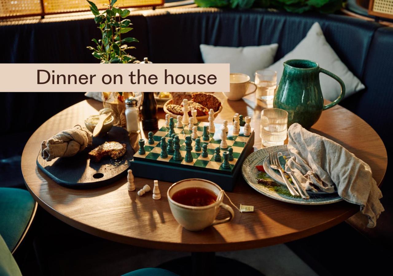 Home Hotel Kung Oscar Трольхеттан Экстерьер фото