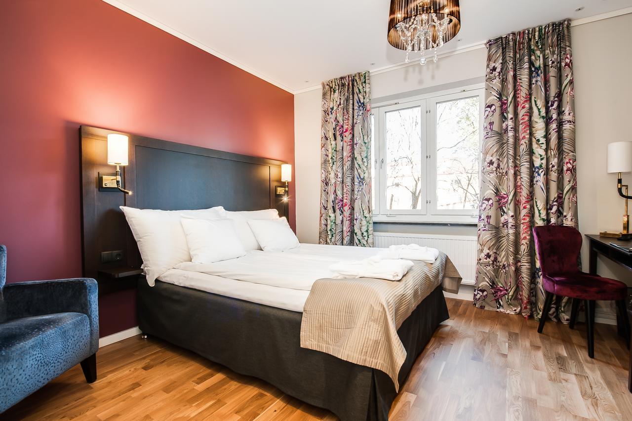 Home Hotel Kung Oscar Трольхеттан Экстерьер фото